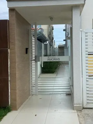 A fachada ou entrada de Apto Novinho na Praia de Palmas