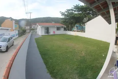 O edifício onde a casa de férias está situado
