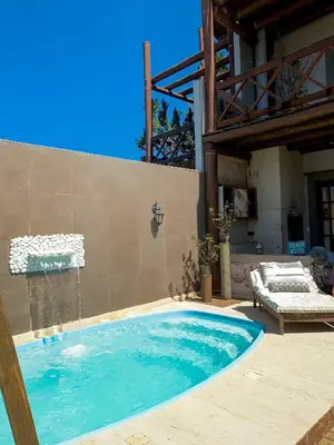 A piscina em ou perto de Estaleiro Casa Hotel