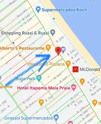 A planta de LINDO APARTAMENTO EM MEIA PRAIA-1 quadra do mar! Melhor localização!