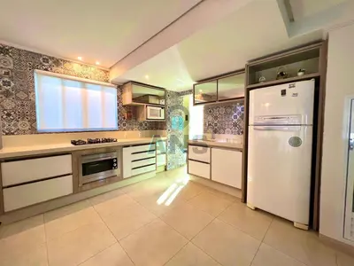 A cozinha ou kitchenette de ANSNEGOCIOS CASA PISCINA AQUECIDA PRAIA MARISCAL - Ac