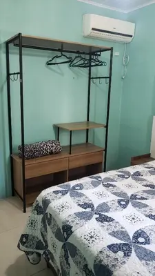 A planta de Casa de 2 quartos no Centro de Bombinhas
