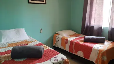 A planta de Casa de 2 quartos no Centro de Bombinhas