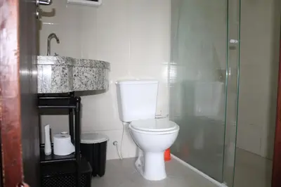 Uma casa de banho em Residencial Hannah - Casa 6 - Porto Belo SC - Bairro Perequê