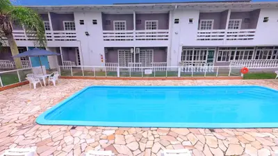 A piscina em ou perto de Hotel Pousada Ilha do Mar Bombinhas