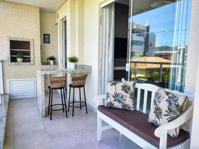 A cozinha ou kitchenette de Apartamento Ipê Branco, Mariscal, ótima localização