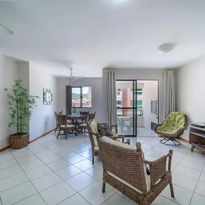 Aluguel Apartamento 2 quartos 100m Mar Bombas/SC