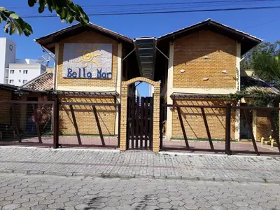 A planta de Apto Duplex Bombinhas