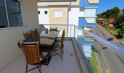 Uma varanda ou terraço em 1034 - Apartamento para locação em Bombinhas