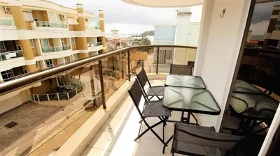 Uma varanda ou terraço em 1052 - Apartamento com vista para o mar em Bombinhas - Residencial Salema Apto 301