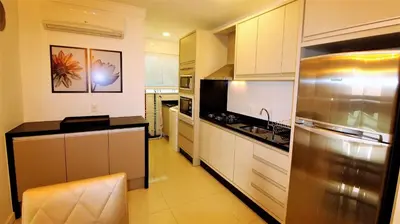 A cozinha ou kitchenette de 1044 - Apartamento de 01 dormitório em Bombinhas - Residencial Egídio Pinheiro 101 B