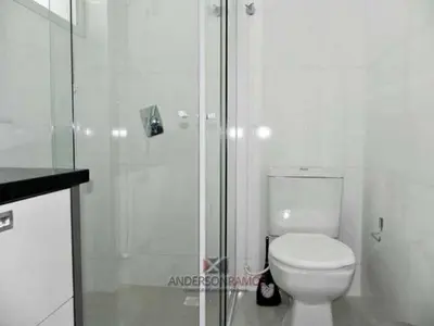 Uma casa de banho em 1044 - Apartamento de 01 dormitório em Bombinhas - Residencial Egídio Pinheiro 101 B