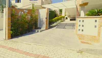 O edifício onde o apartamento está situado