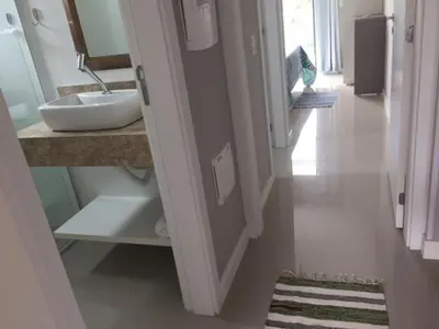 Uma casa de banho em Costa Azul - EXCELENTE LOCALIZAÇÃO