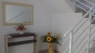 A planta de Apartamento 2º Andar Fundos Garagem para Carro Pequeno