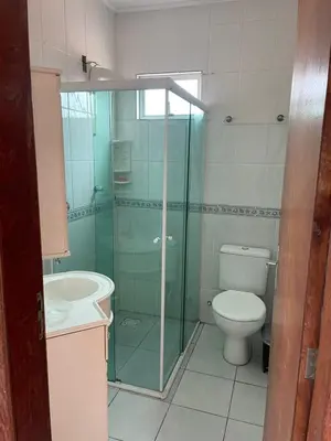 A planta de Apartamento 2º Andar Fundos Garagem para Carro Pequeno