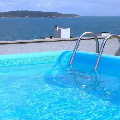 1027 - Cobertura para locação em Bombinhas com piscina - Residencial Baia Azul Apto 503 A