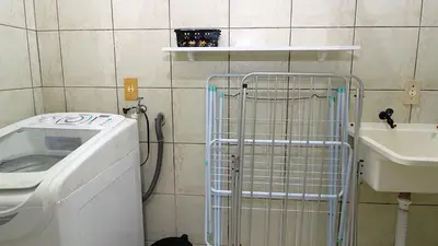 Uma casa de banho em 1031 - Apartamento para locação em Bombinhas - Residencial Solar das Bromélias Apto 157