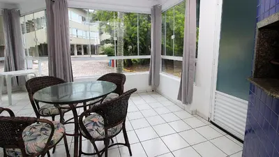 Uma varanda ou terraço em 1031 - Apartamento para locação em Bombinhas - Residencial Solar das Bromélias Apto 157