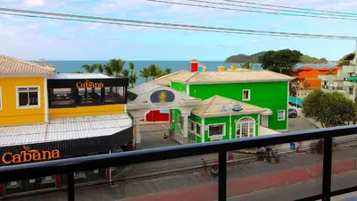 O edifício onde o apartamento está situado