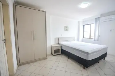 Uma cama ou camas num quarto em 1060 - Cobertura Duplex com Linda Vista Para o Mar
