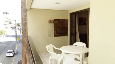 A planta de Apto na quadra do mar em Meia Praia Itapema, 2 dorm, 6 pessoas