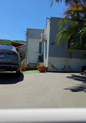 O edifício onde o apartamento está situado