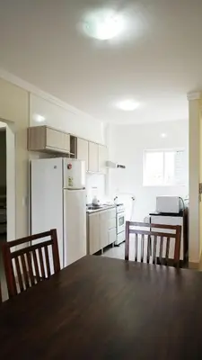 A cozinha ou kitchenette de Edifício Costa Mar - Centro de Bombinhas
