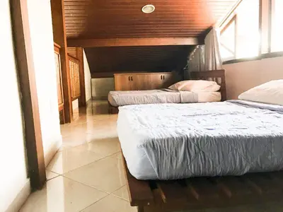 Uma cama ou camas num quarto em Residencial Solar das Flores apto 07