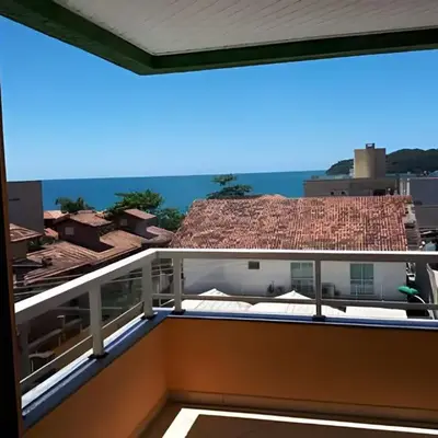 Apartamento com Vista para o Mar