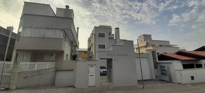 O edifício onde o apartamento está situado