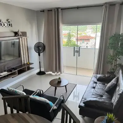 150m da Praia Pereque