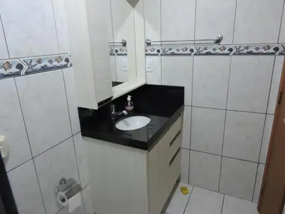 A cozinha ou kitchenette de Apto 2 quartos no centro de Bombinhas, 130 metros praia