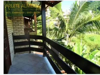 A planta de Apartamento Bombinhas