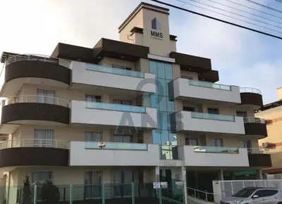 O edifício onde o apartamento está situado