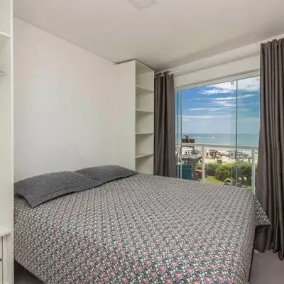 Apartamentos Frente ao Mar