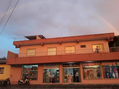A planta de Apartamento Zimbros até 6 pessoas