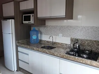A planta de Apartamento Zimbros até 6 pessoas