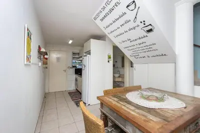 A cozinha ou kitchenette de Sobrado Frente ao Mar Mariscal para 6 e 8 Pessoas