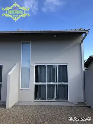 O edifício onde a casa de férias está situado