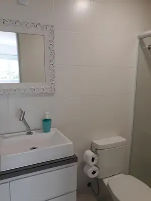 A planta de Apto 2 dorm c/ piscina - Praia de Palmas