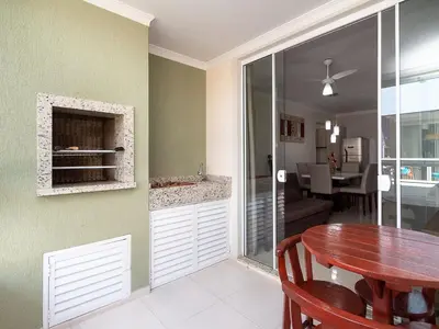A planta de Apartamento com suíte para 6 pessoas – Bombas