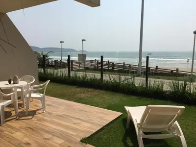 A planta de Férias a beira mar - Brilhos do sol