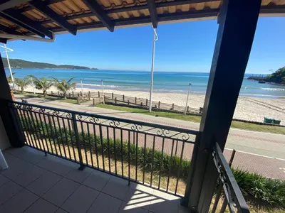 A planta de Férias a beira mar - Brilhos do sol