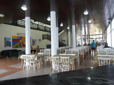 Um restaurante ou outro lugar para comer em Pousada Canto Grande