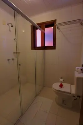 Uma casa de banho em Pousada Vila Boa Vida
