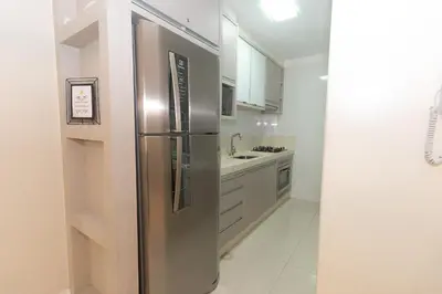 A cozinha ou kitchenette de 006 - Amplo 3 quartos com vista mar em Bombas