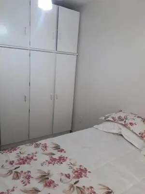 Uma cama ou camas num quarto em Ap rua 255 Meia Praia Itapema 10 metros Mar