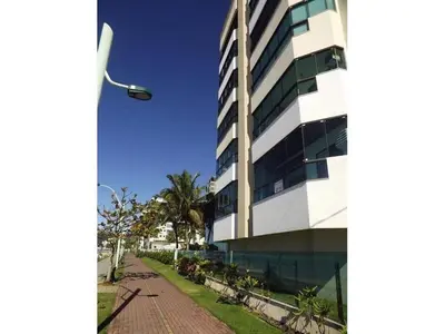 O edifício onde o apartamento está situado