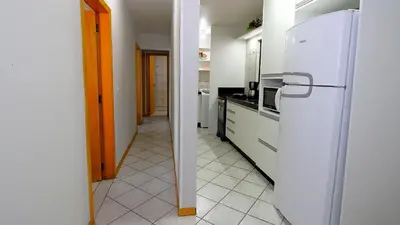 A cozinha ou kitchenette de 1075 - Praia de Bombinhas locação de temporada